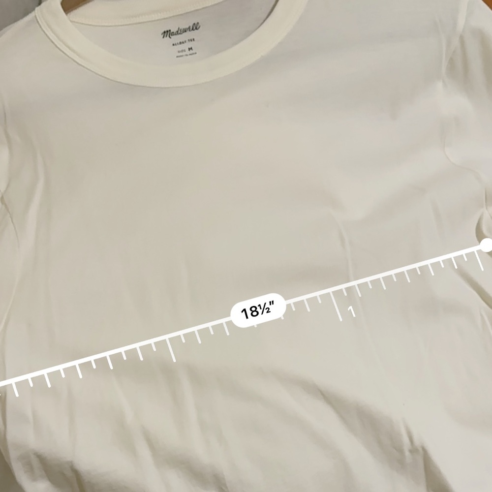 Madewell Men’s | Allday Tee in Cream | Medium - Picture 7 of 7